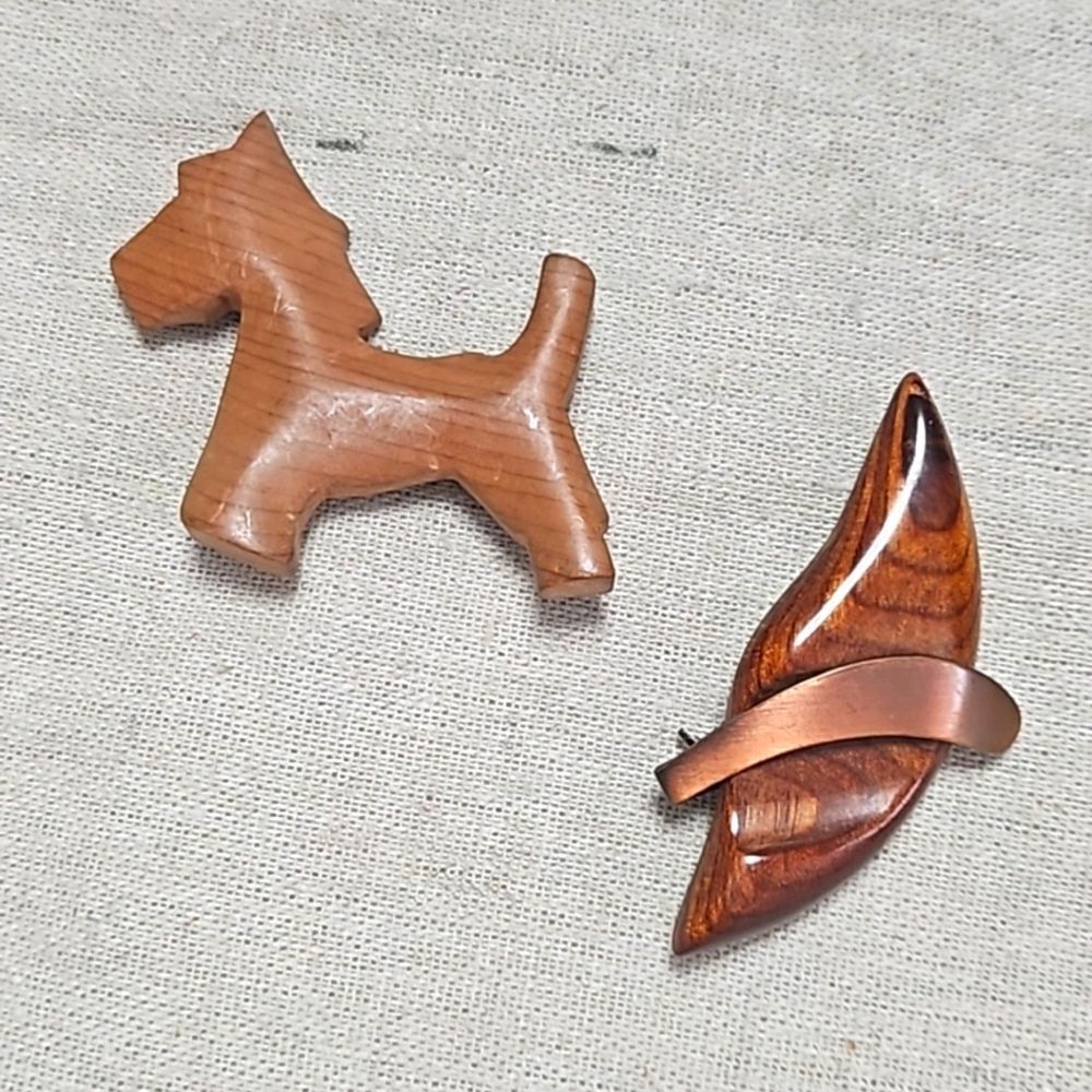 Vintage MCM Wood Scotty Dog Copper Moon Handmade Pin Brooch Lot